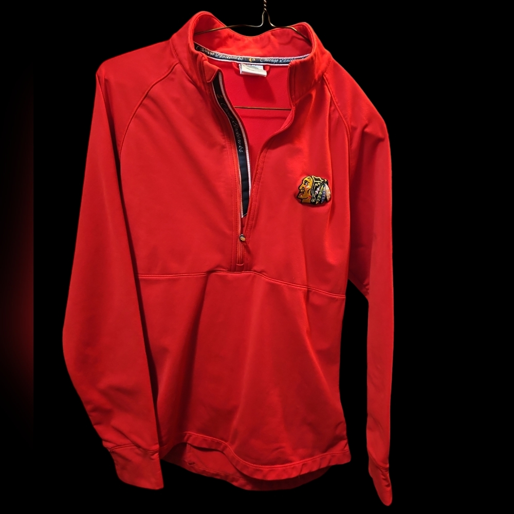 Women's Chicago Blackhawks sweatshirt